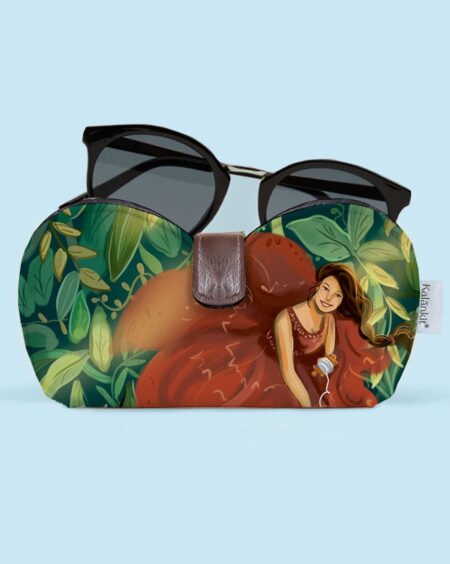 Sunglasses Travel Case | Being Free As A Kite