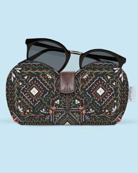 Sunglasses Cover | Black Mandala