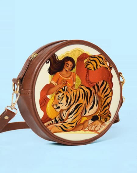 Round Sling Bag | Predatory