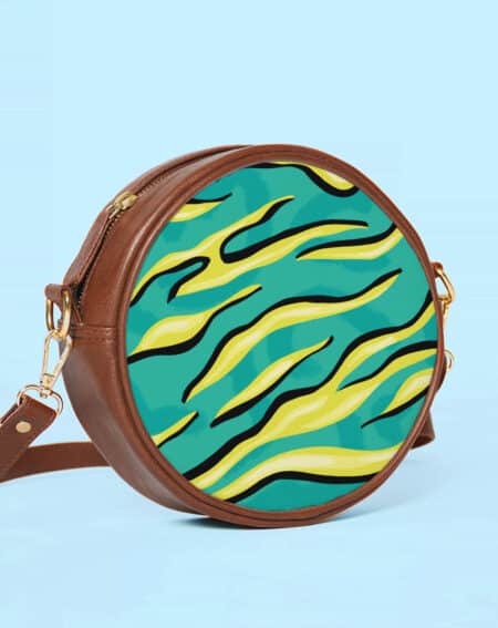 Travel Crossbody Bag | Jiggle Wiggle
